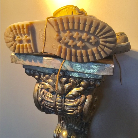 Workboots like new!!! - Picture 2 of 4